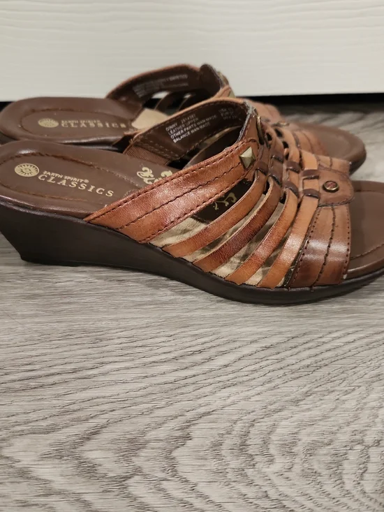 Earth Spirit Classics Ginny Brown Leather Strappy Wedge Slide Sandals Womens 5.5