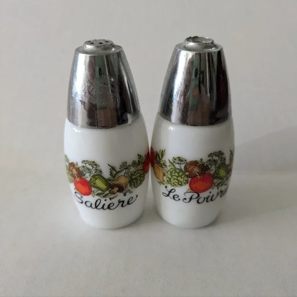 Vintage Gemco Corning Ware Spice Of Life Salt & Pepper Shakers