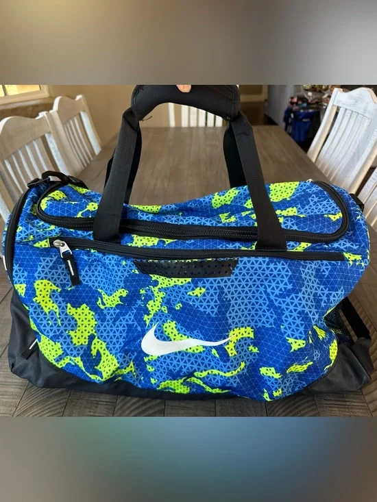 Nike Brasilia Men’s Training Duffle Bag Blue & Neon Green Camo