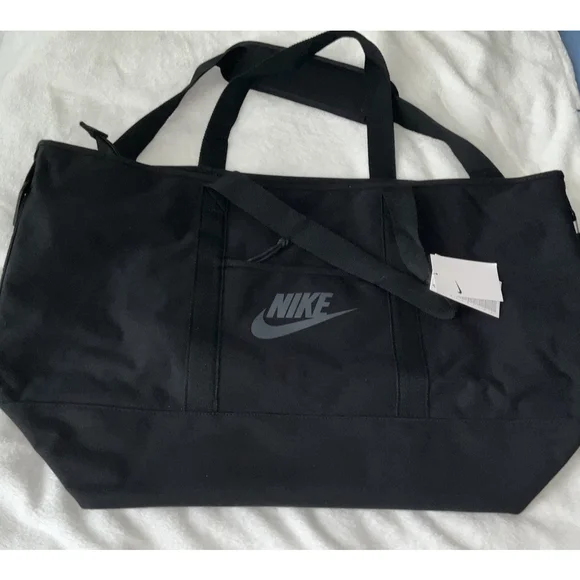 Nike Utility Sportswear Gym Beach Travel Duffel Tote Bag PB0362-010 Vinyl Inside