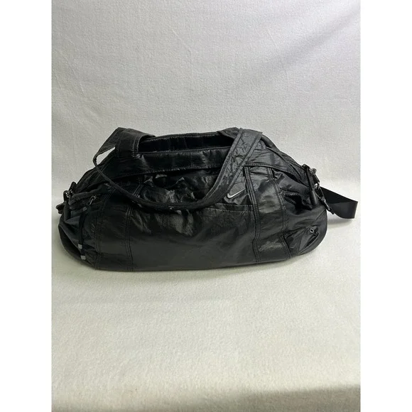 Gorpcore Nike Unisex Large Black Nylon Duffel Bag Gym Travel Weekend Carryall