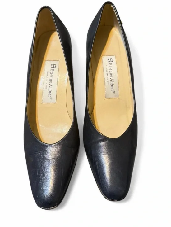 Etienne Aigner Navy Leather Classic Women's Heels Size 8N