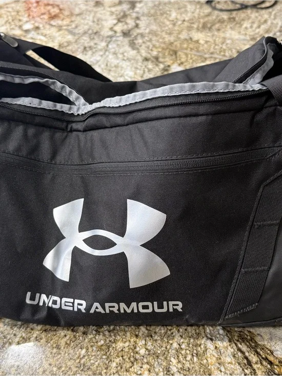 Black, Under, Armour, Medium, Sized, Duffle, Bag