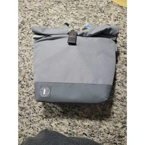 ARCTIC ZONE‎ INSULATED MICROBAN ECO LUNCH TOTE WITH SNAP LOCK & HANDLE - GRAY