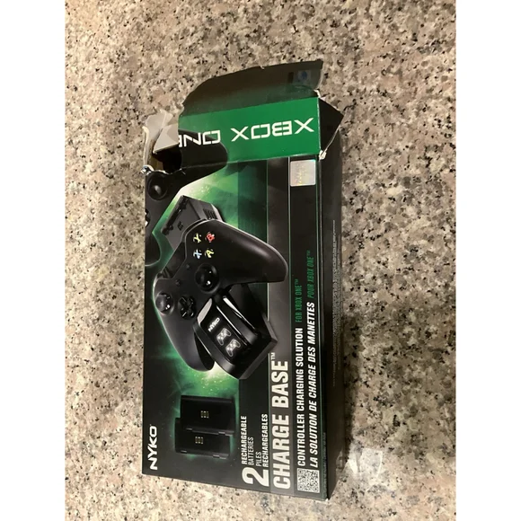 Nyko 2 Charge Base Controller Charging Solution for XBOX One