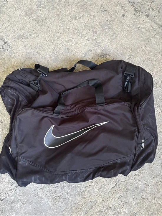 Vintage 90s Nike Black Duffel Triple Swoosh – Men's Gym XL  Bag 28x13x12