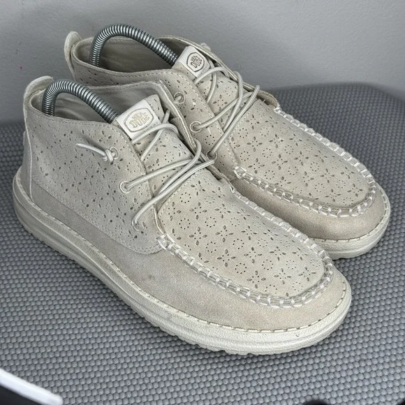 Hey Dude Women's Size‎ 8 Wendy Mid Suede Boho Ivory Lightweight Comfort Shoes