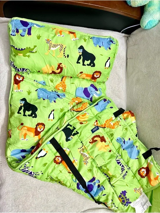 Wildkin Original Nap Mat with Pillow for Boys and Girls,Hook and Loop Fastener