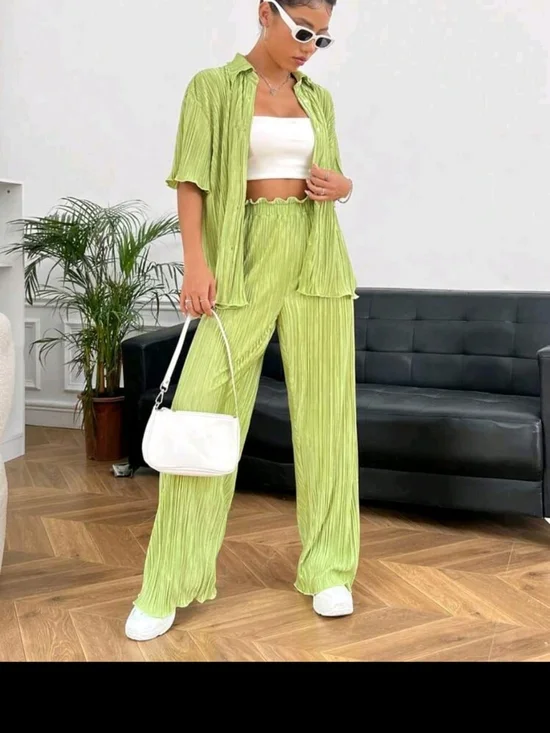 Texture Wide Leg Pants Set in Lime Green