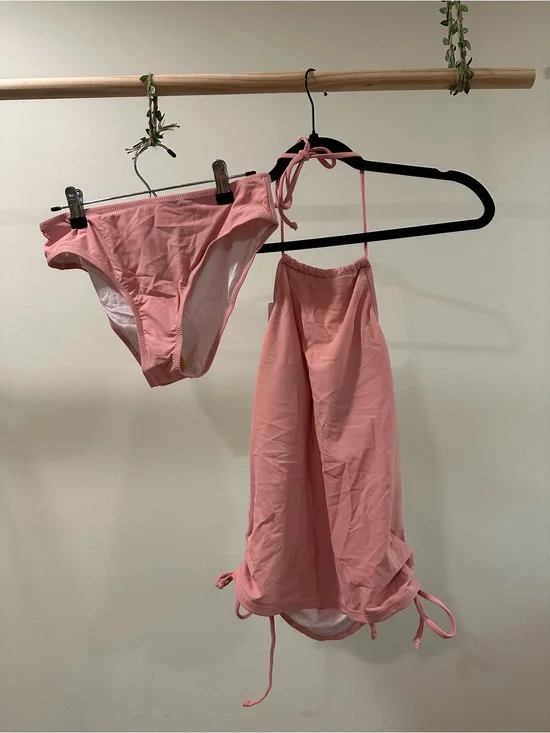 Women’s Pink Tie-Back Bikini Set - Classic Halter & Bottom
