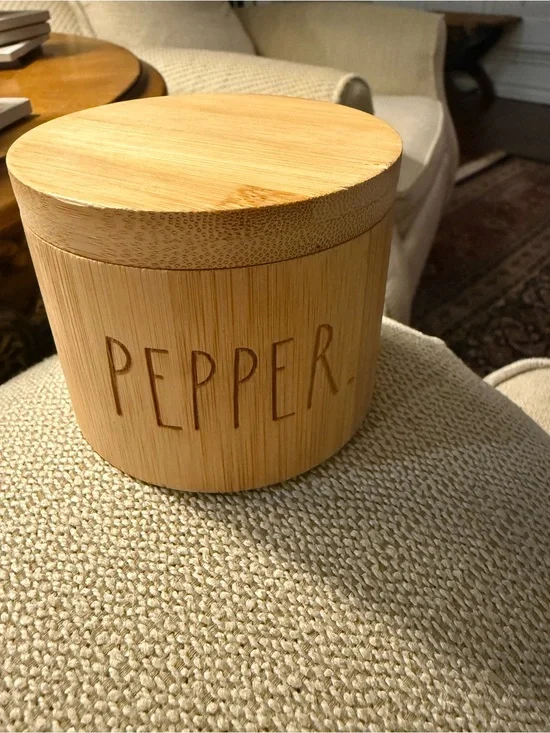 Rae Dunn Pepper cellar • woodgrain and magnetic lids