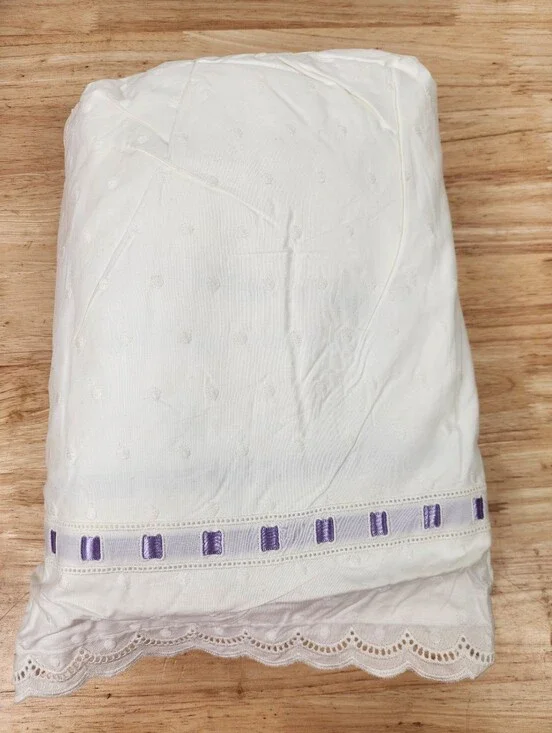 Pottery Barn Kids White Full Bed Skirt New 13