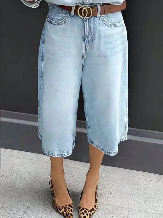 Light Blue Casual Women's Denim Bermuda Shorts with Buttons