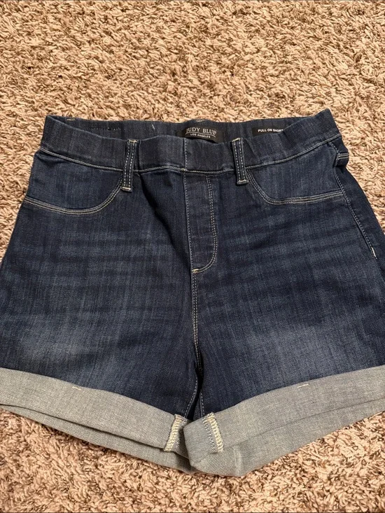 Judy Blue Indigo Cuffed Denim Shorts