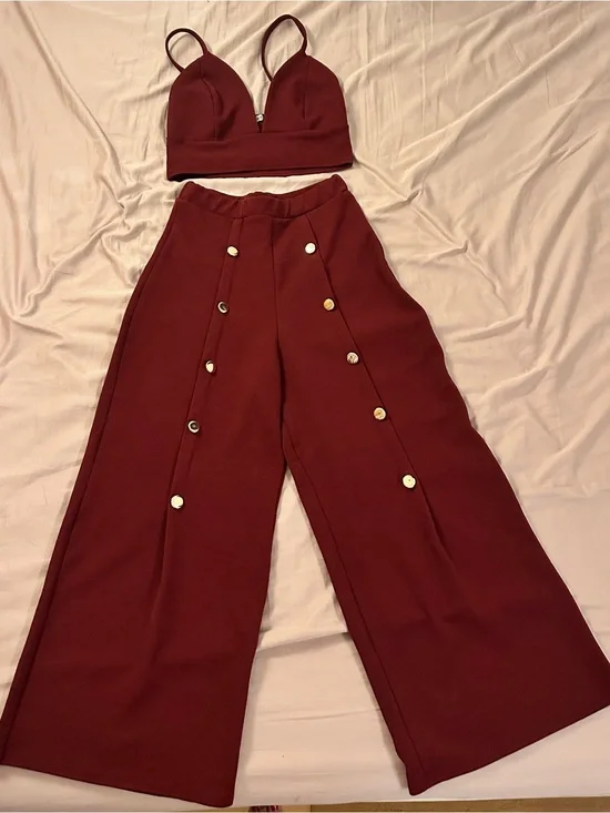 Boohoo Burgundy Matching Set Bralette & Wide-Leg Button-Front Pants