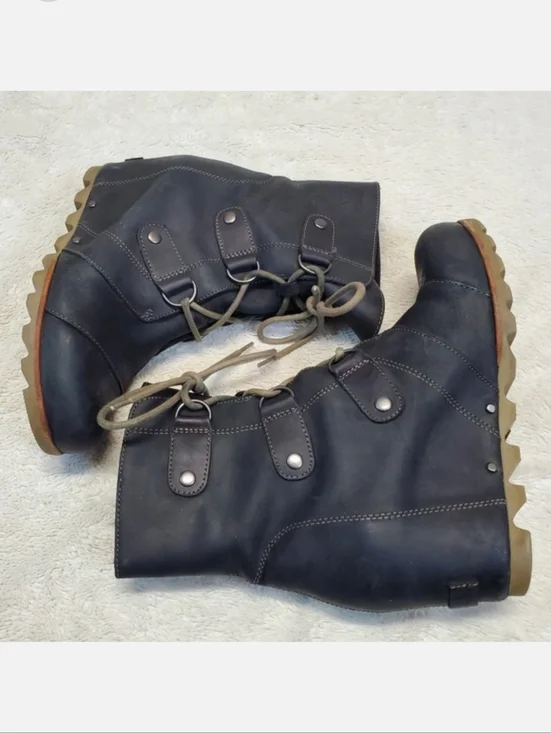 Sorel Black Leather Joan of Arctic Grunge Casual Whimsigoth Wedge‎ Boots 8.5