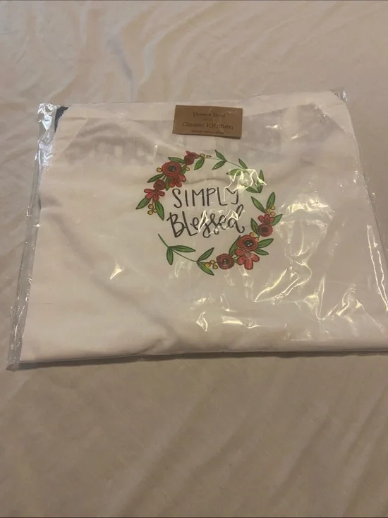 'Simply Blessed' White Printed Apron