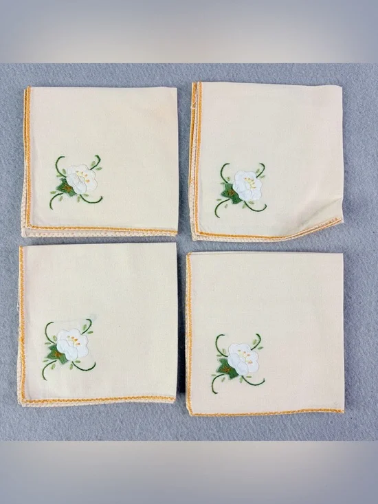 Vintage Ivory Embroidered Napkin Set 4 Floral Appliqué Handmade Cottagecore