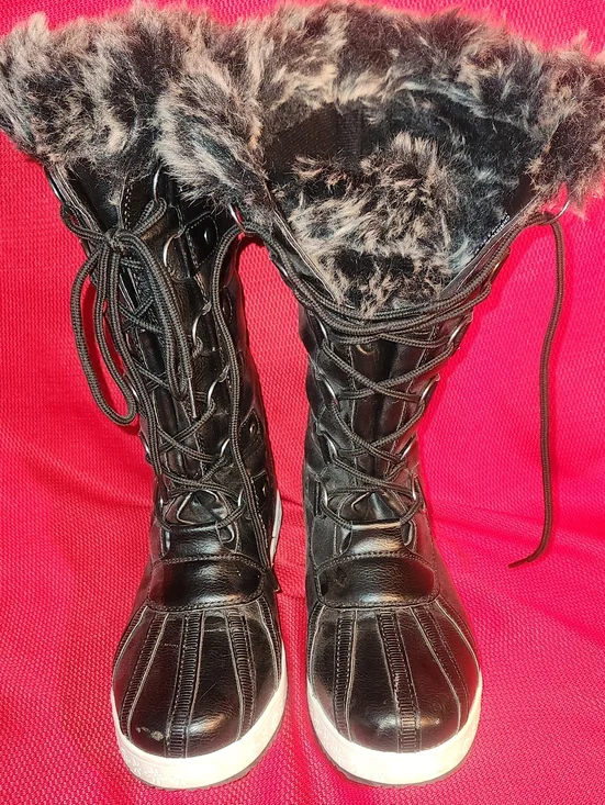 JustFab Black Faux-Fur Lace-Up Winter Boots with White Sole
