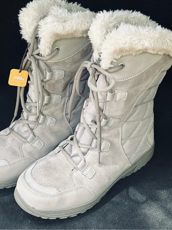 Women Columbia Sportswear faux fur boots