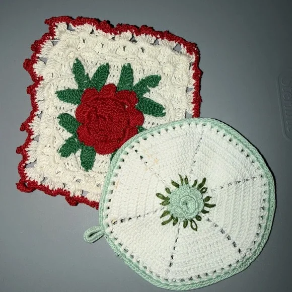 Vintage Crochet Potholders Flower Rose Red Blue Grandmacore Cottagecore