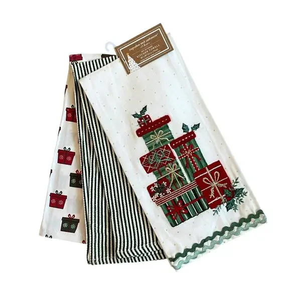 Cupcakes & Cashmere Christmas Present Kitchen Towels Set of 3 Embroidered New