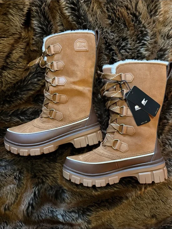 NWT Sorel Tivoli V Tall Waterproof Boots 7