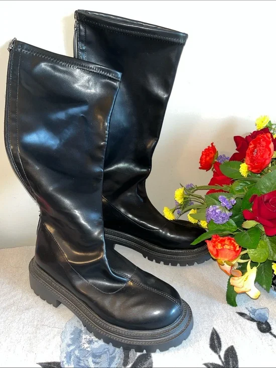 Source Unknown Black Chunky Platform Below Knee Zipper Up Boots