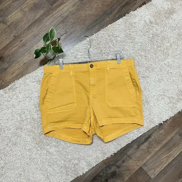 Torrid Size 14 Mustard Yellow High Waisted Stretch Utility Chino Shorts