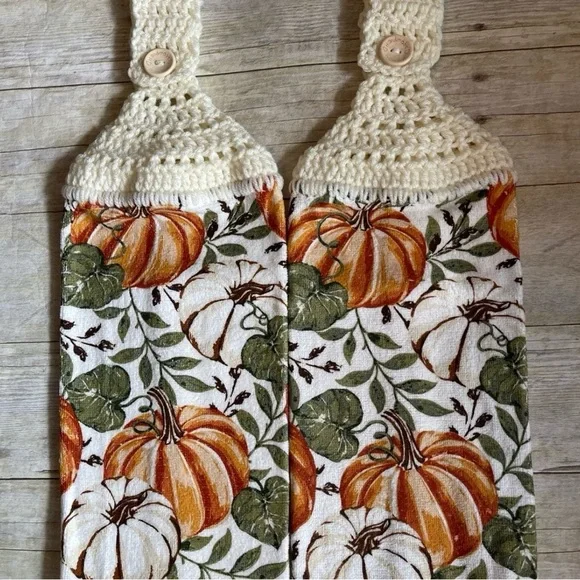 Pumpkins/Autumn Crochet Top Hanging Towel Set of Two Single Thickness