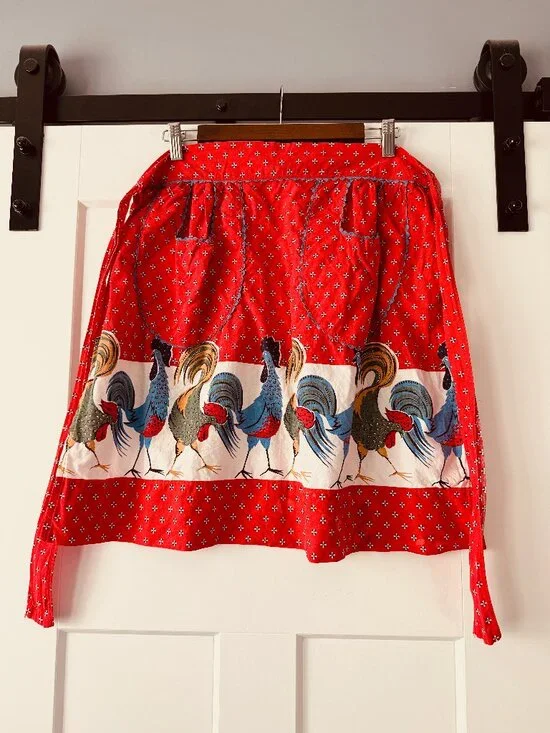 Vintage Red and Blue Country Roosters Tie-Back Half Apron
