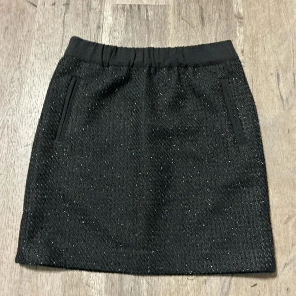 LOFT Black Silver Glitter Textured Mini Skirt Elastic‎ Waist Size S
