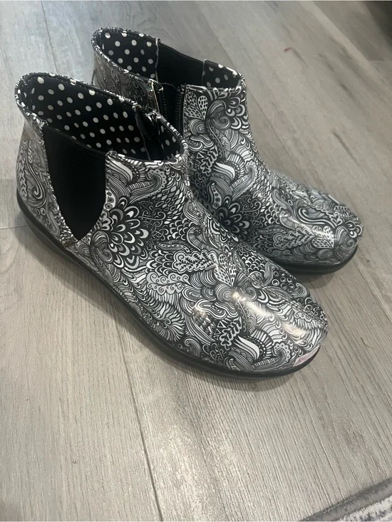 Alegria Black & White Patterned Ankle Rain Boots