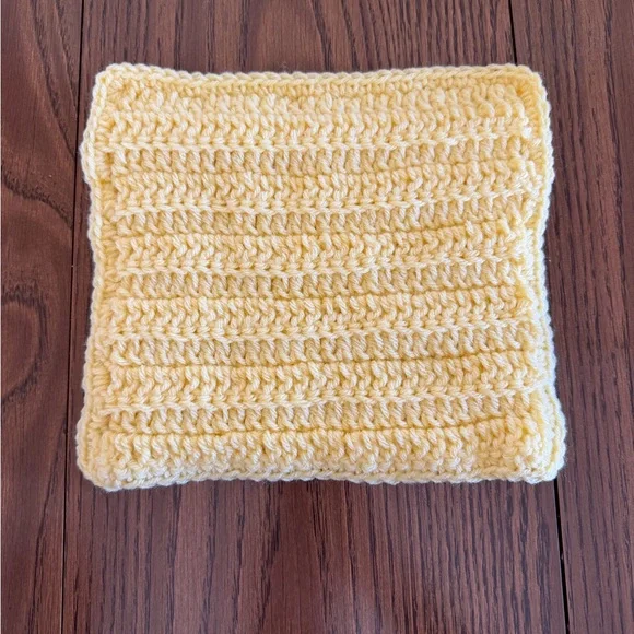 Handmade Yellow Crochet Potholder. NWOT