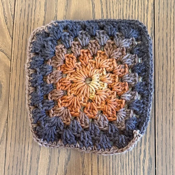 Handmade Crochet Potholder in Brown and Orange. NWOT