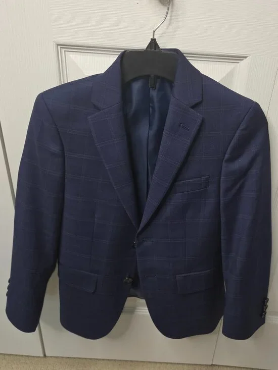 BOYS YOUTH SIZE 8 LOT.  3 PIECES.