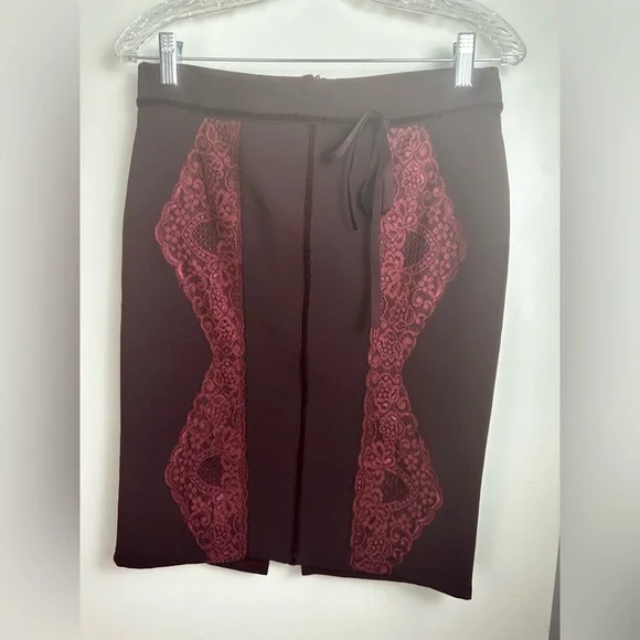Rinascimento Maroon/Burgundy Lace/Velvet Trim  Pencil Skirt NWOT S * Minor Flaw*