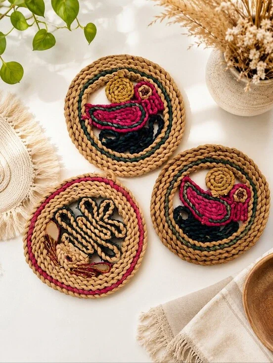 Vintage Boho Handwoven Straw Trivets Bird Wall Decor Set of 3 Rustic Folk Art