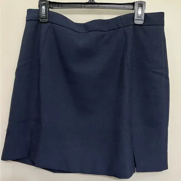 NWT Banana Republic Mini Skirt