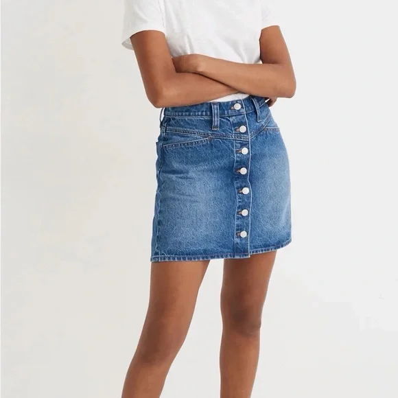 Madewell Denim Button Front‎ A Line Mini Skirt Medium Wash Womens Size 28