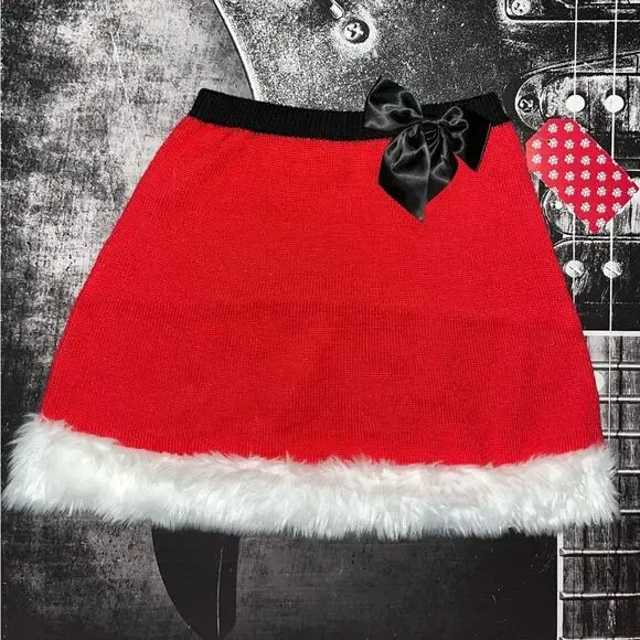 NWT Santa Skirt