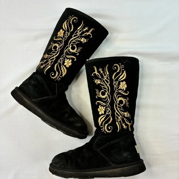 UGG Australia Sundance II Black Suede Gold Floral Embroidered Boots 5882 Size 5