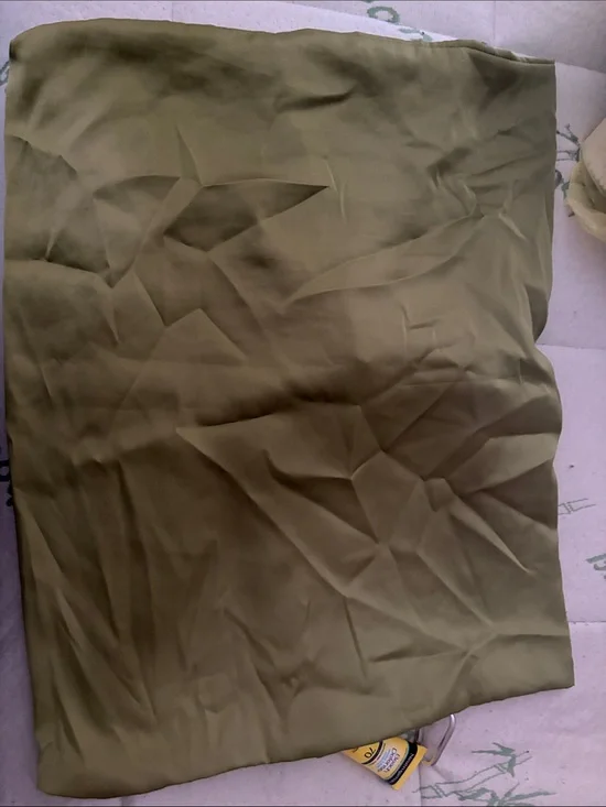 Silk pillowcase