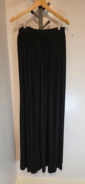 Feleppa Italy Black HighSlit Maxi Skirt NWT Size IT44 US 8