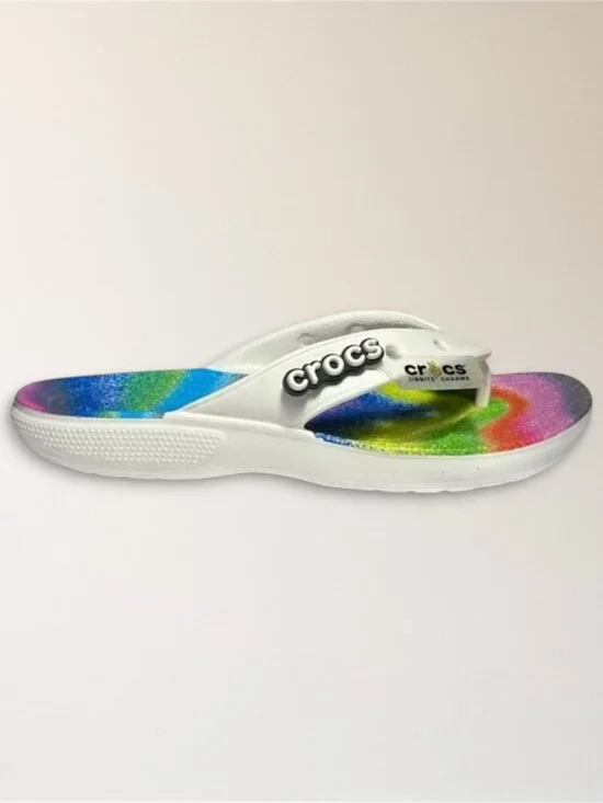 NWT Crocs Classic‎ Flip Rainbow White Spray Tie Dye Sandals Men's 6 Beach Travel
