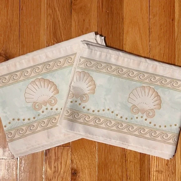 Vintage pair of‎ pillowcases, sea shells