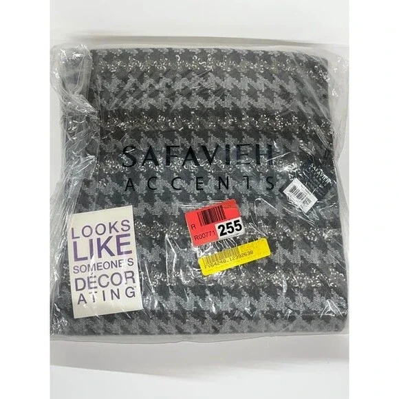 Brand New with Tags Safavids Perry Hounds Tooth Decorative Pillow 18