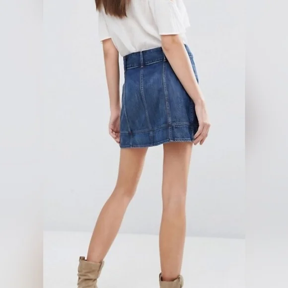 Abercrombie & Fitch Y2K Lace-Up Denim Mini Skirt - Size 00