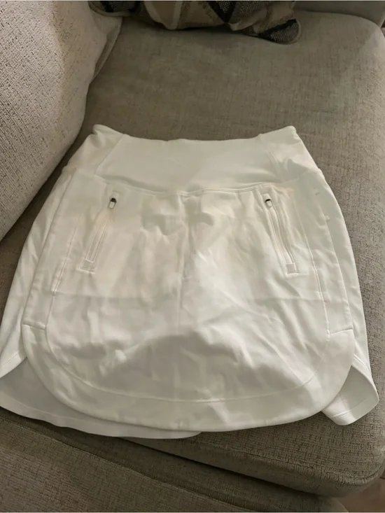 Athleta White Athletic Skort with Zipper Pockets
