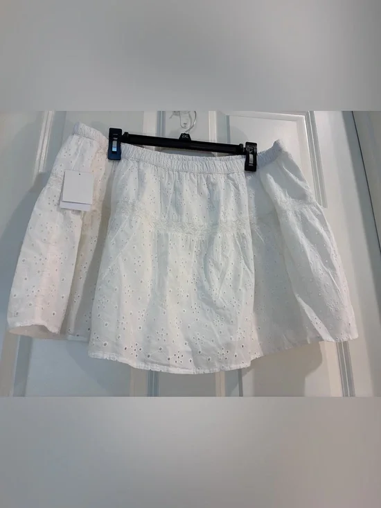 Abound‎ White Eyelet Mini Skirt